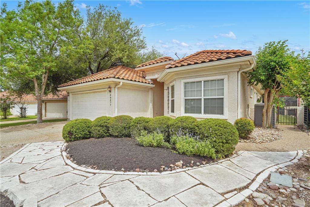 30377 Ledgemont Dr - Photo 1