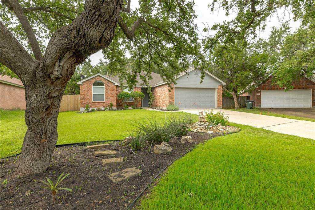 1811 Bent Oak Cv - Photo 1