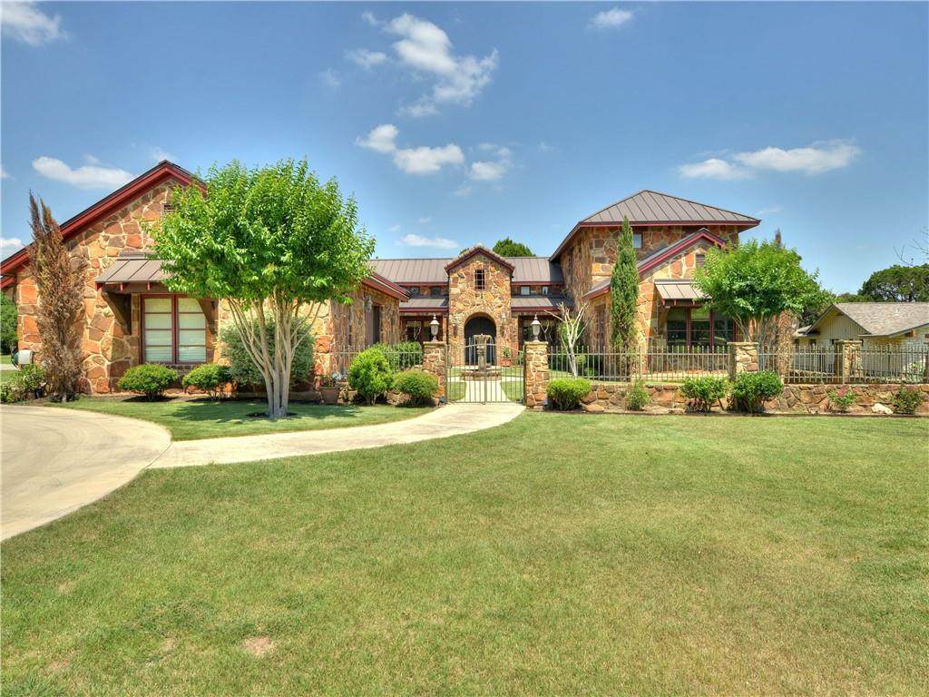 4470 Stearns Ln - Photo 1