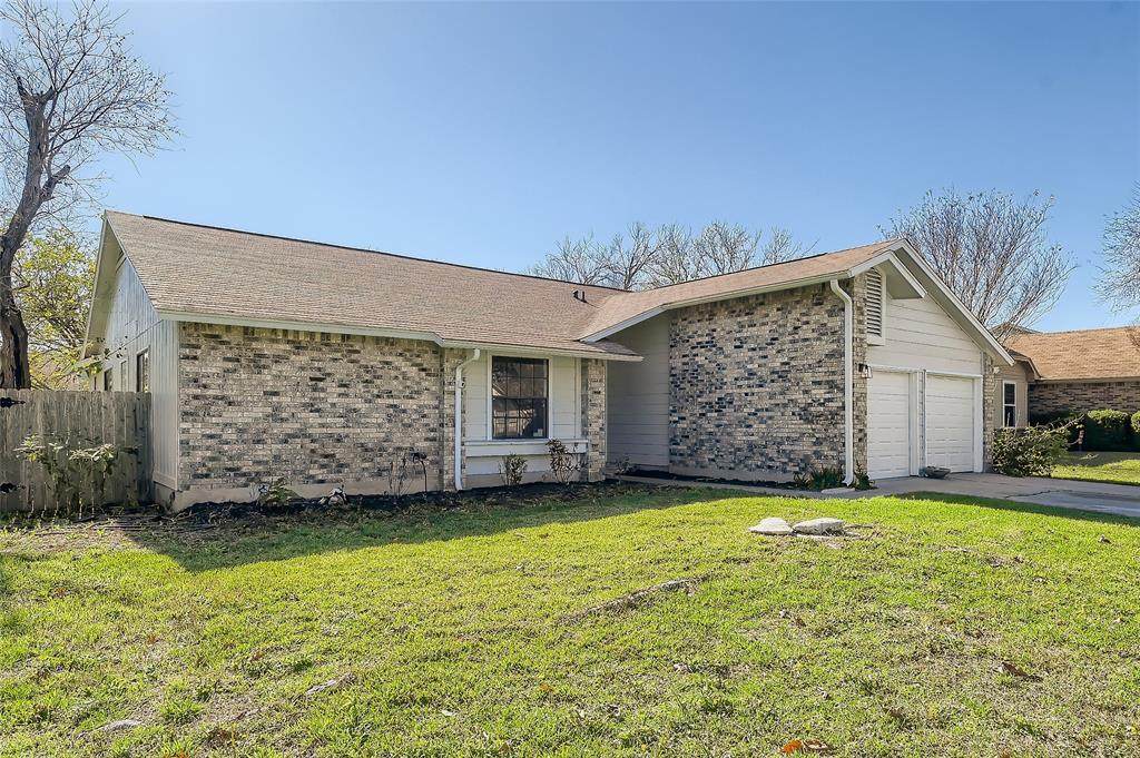 8909 Bridgewood Trl - Photo 1