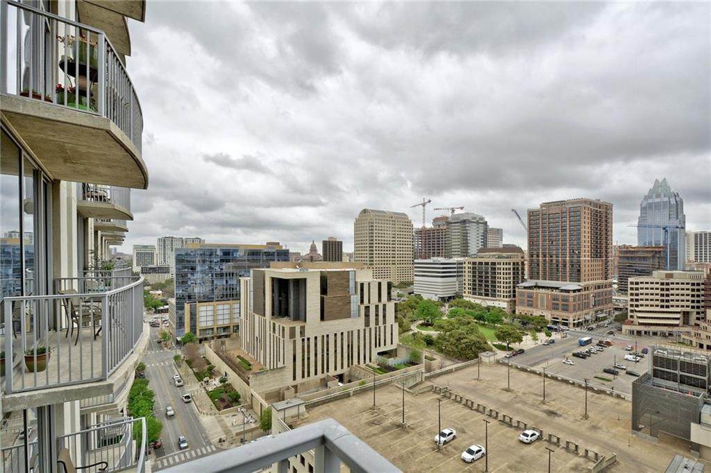 360 Nueces St - Photo 1