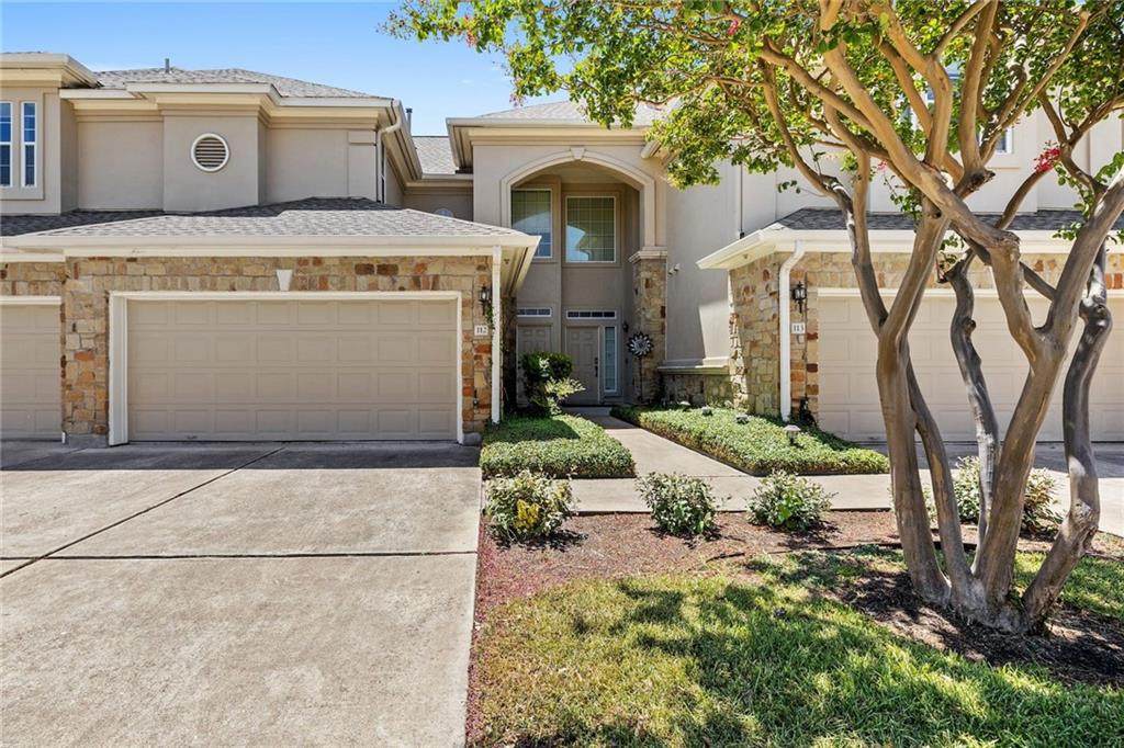 1101 Parmer Ln - Photo 1