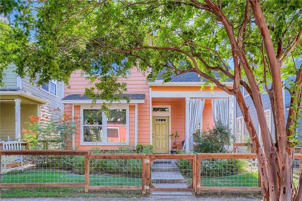 1601 Miriam Ave - Photo 1