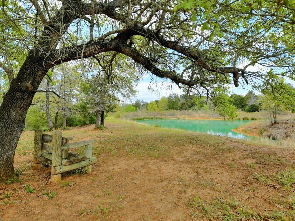 1181 Private Road 7039 - Photo 1