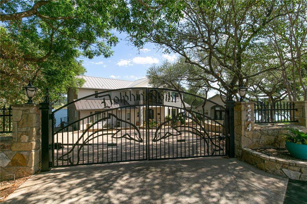 224 Point St - Photo 1