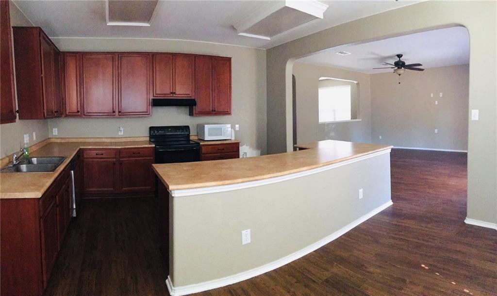 606 Trail Dust Dr - Photo 1