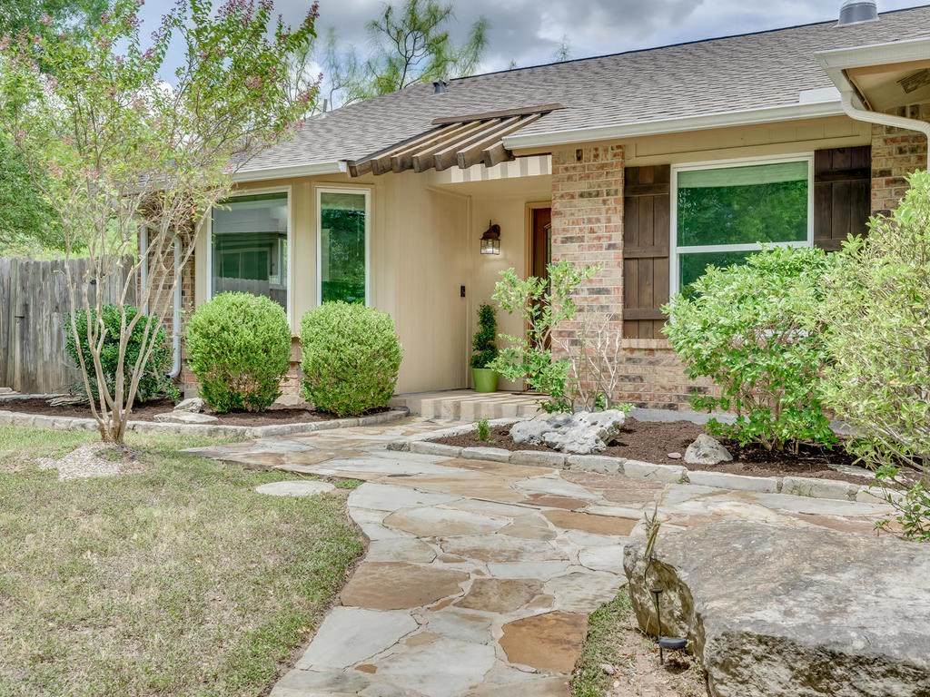 3204 Western Dr - Photo 1