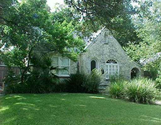 908 Josephine St - Photo 1