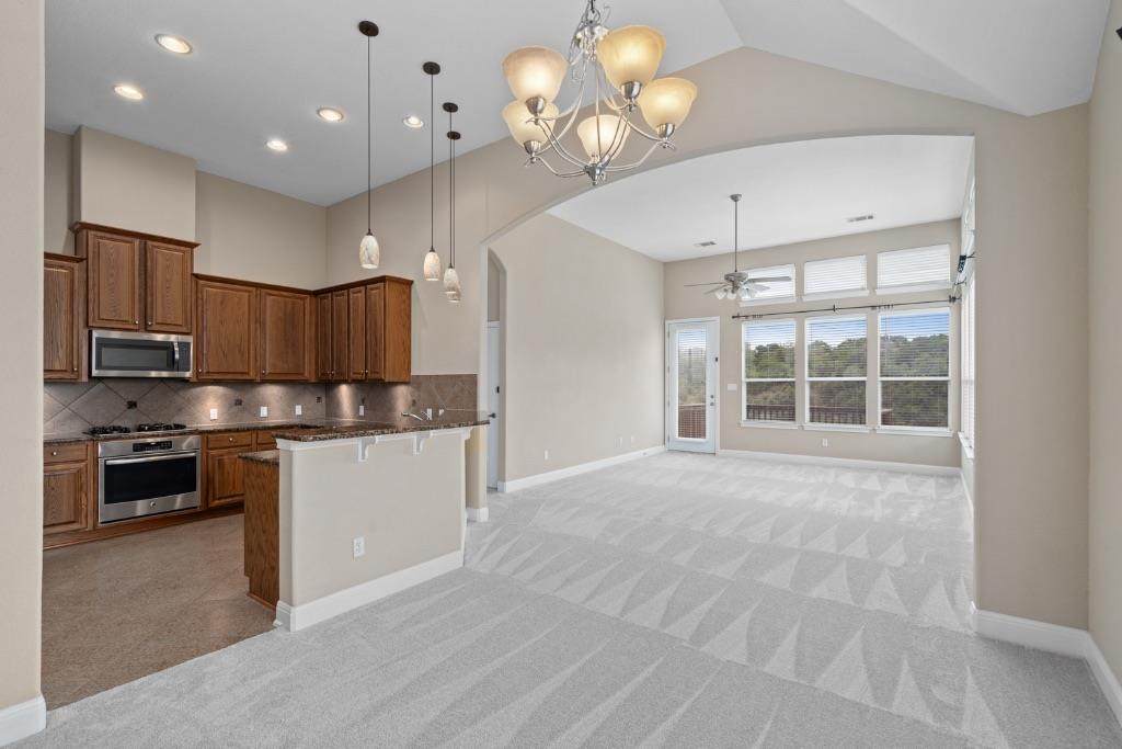 202 Sunrise Ridge Cv - Photo 1