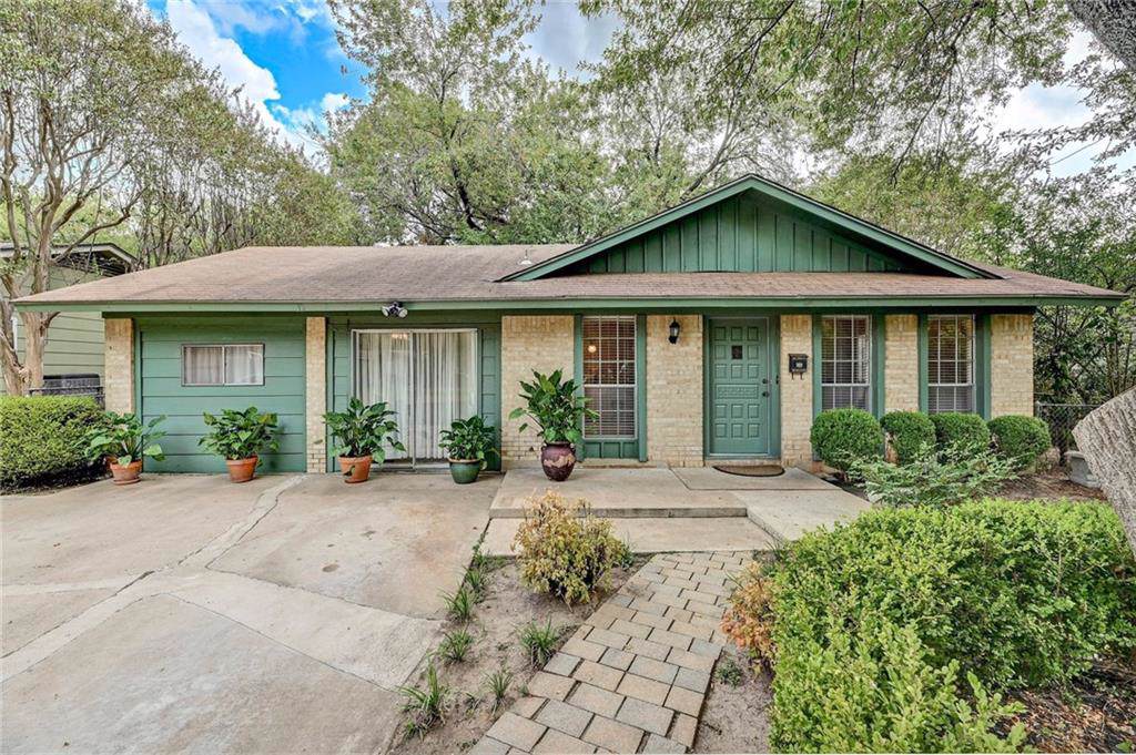 4609 Old Castle Rd - Photo 1