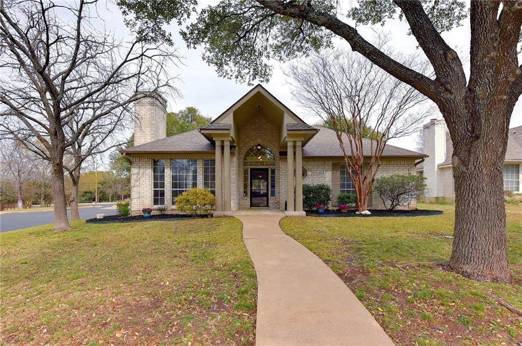 16919 Stockton Dr - Photo 1