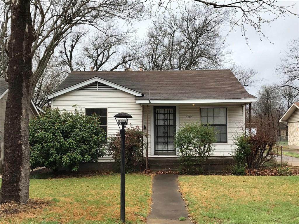 5206 Grover Ave - Photo 1