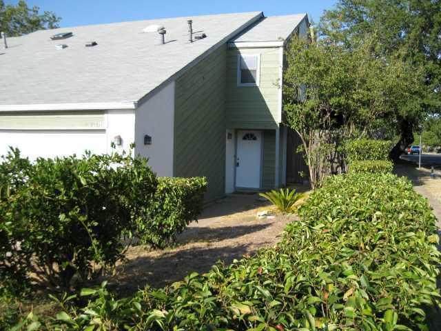 7801 Parliament Pl - Photo 1