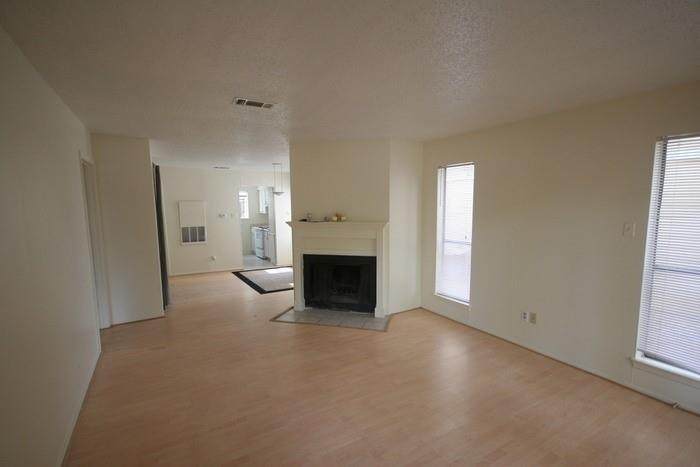 1911 West Loop - Photo 1