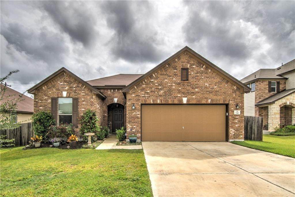941 Apricot Dr - Photo 1