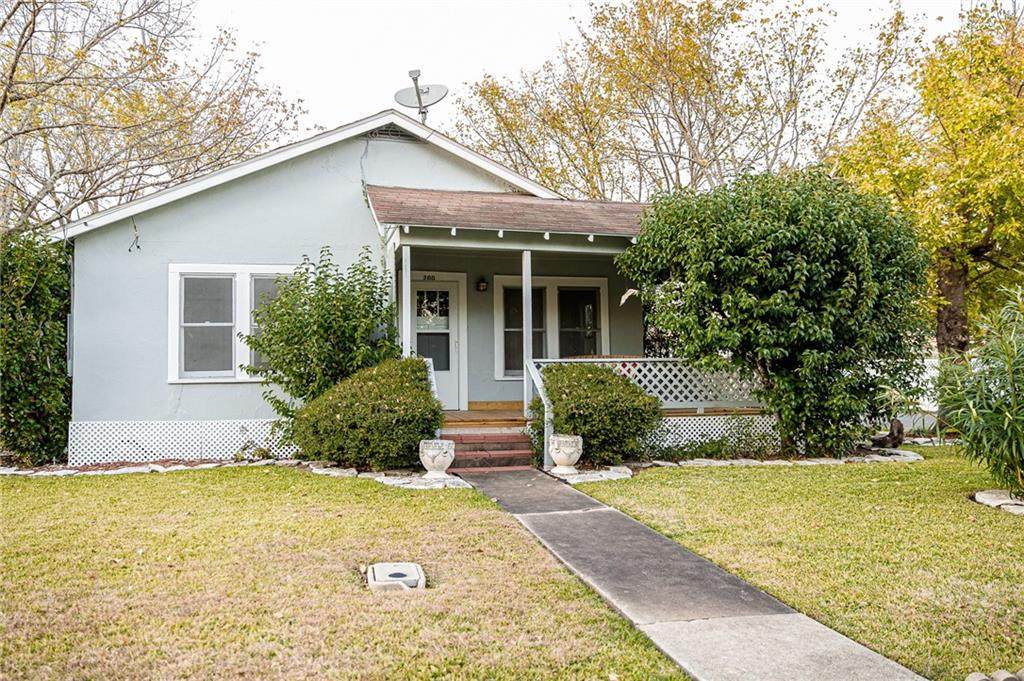 200 Mcneese St - Photo 1