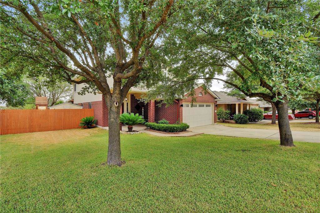 1401 Scottsdale Dr - Photo 1