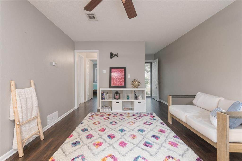 3505 Greystone Dr - Photo 1