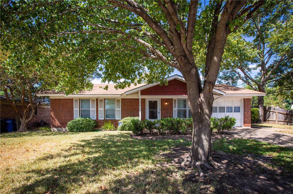 7524 Guadalupe St - Photo 1