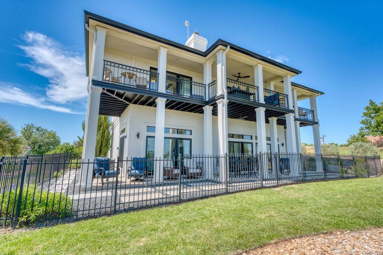 3305 Close Call - Photo 1