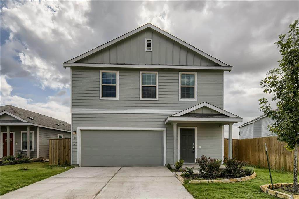 817 Circle Way - Photo 1
