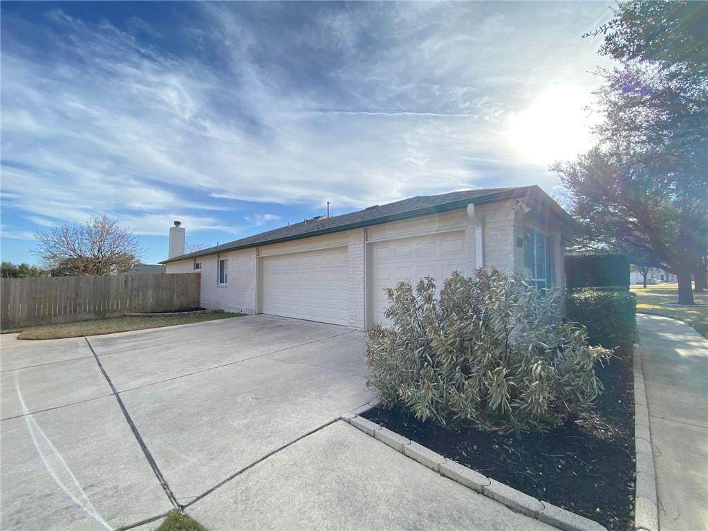 3605 Winding Way - Photo 1