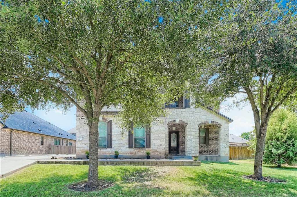 1013 Lonesome Lilly Way - Photo 1