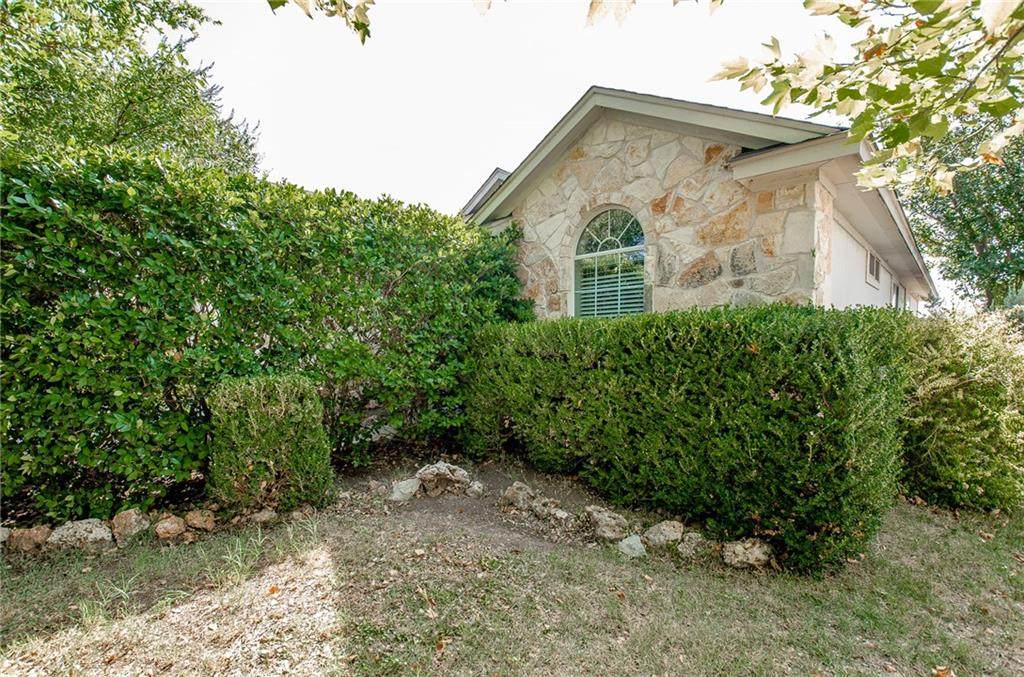 601 Shale Dr - Photo 1
