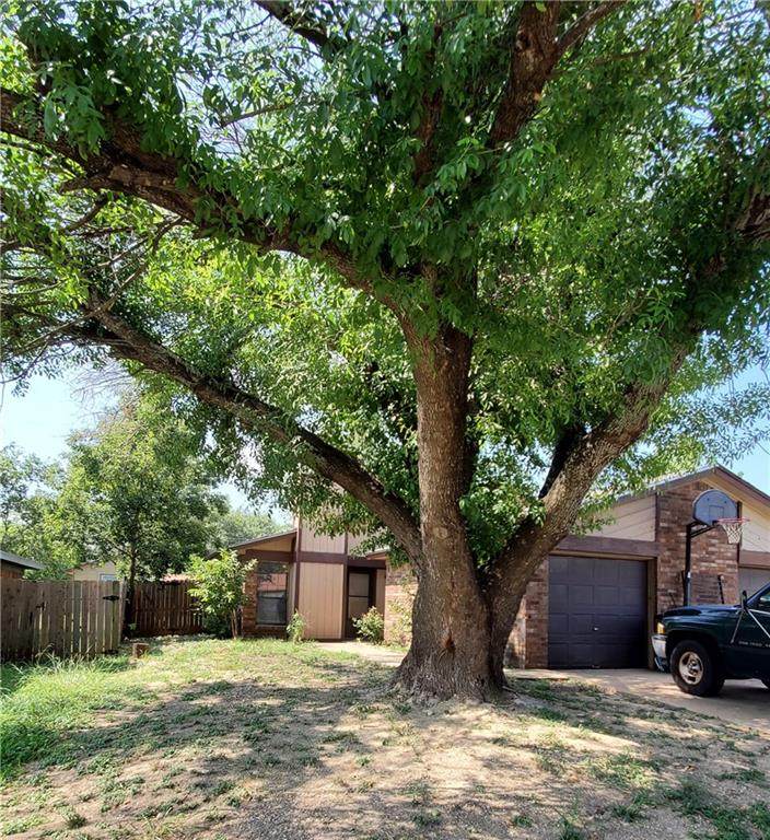 2216 Spicewood Dr - Photo 1