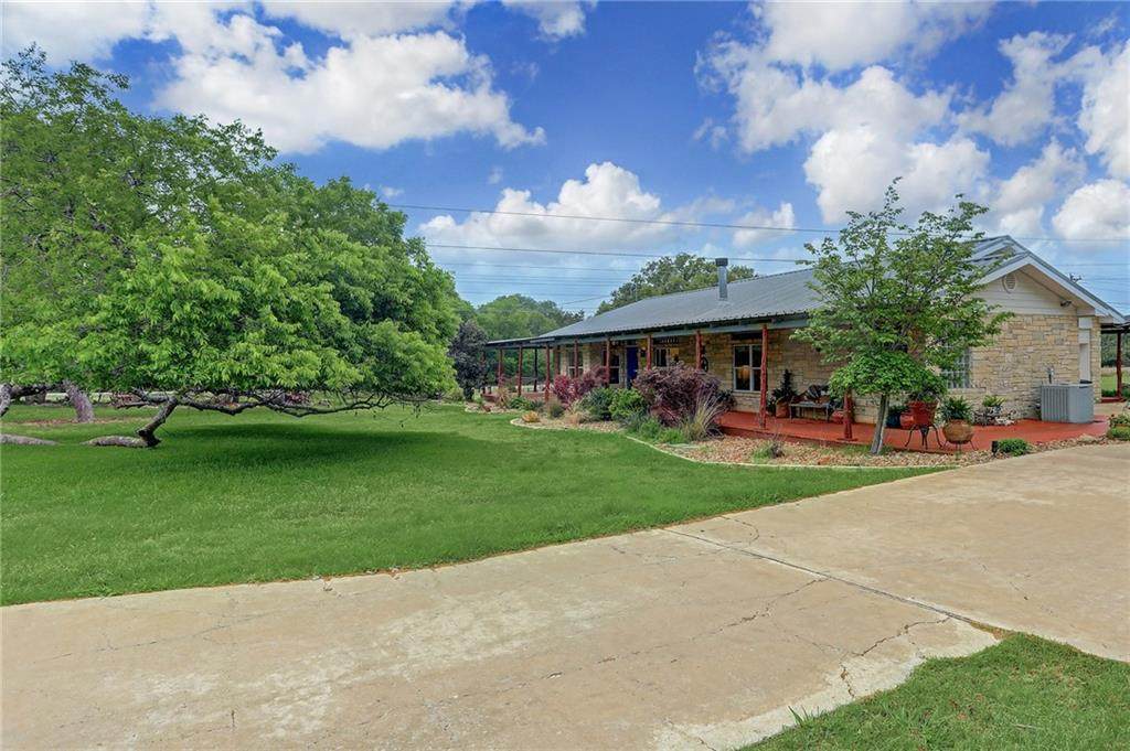101 Spanish Oak Trl - Photo 1