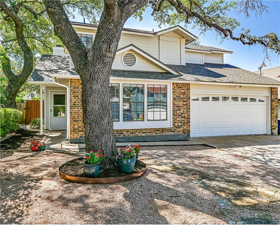 8104 Los Ranchos Dr - Photo 1