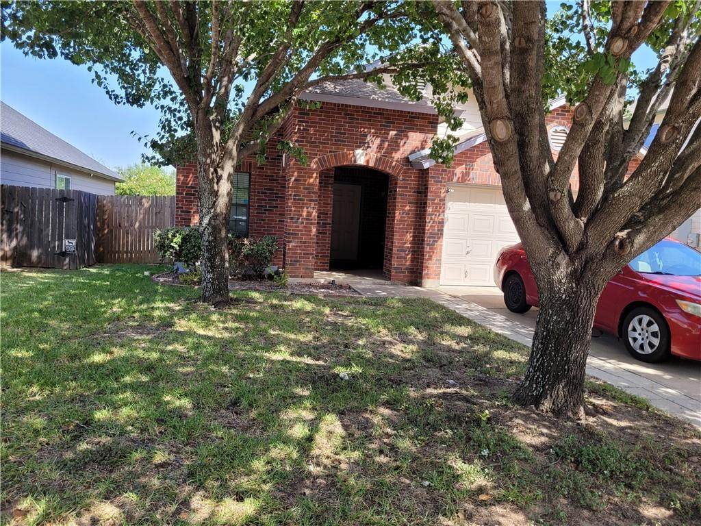 2211 Bluebonnet Dr - Photo 1