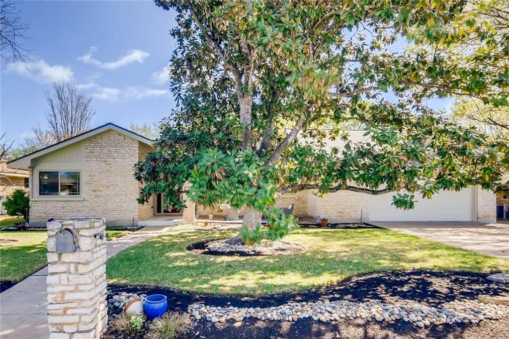 7201 Fence Line Dr - Photo 1