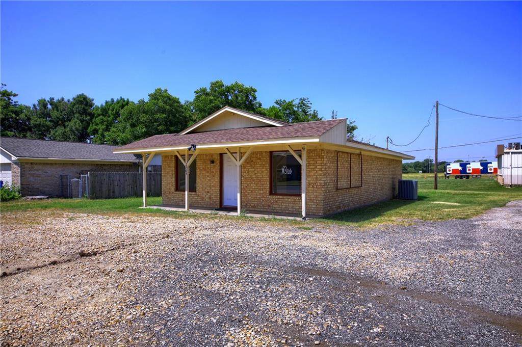 2705 Donna Dr - Photo 1