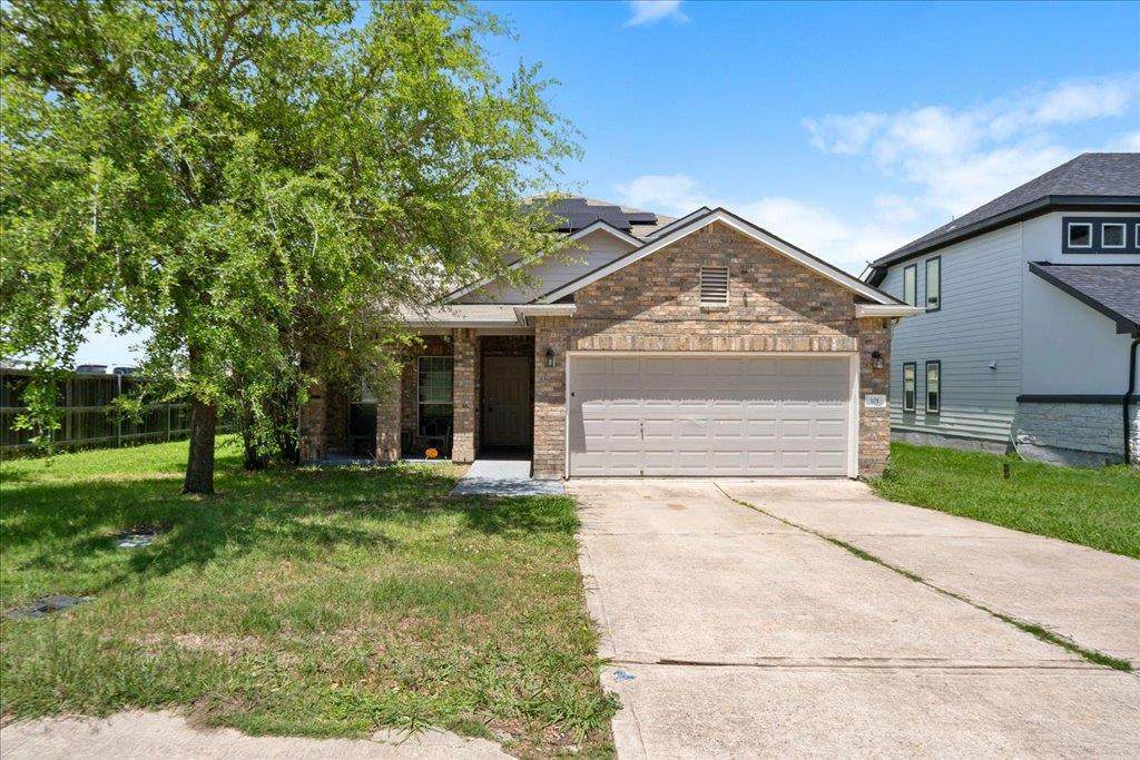 101 Blanco Woods Blvd - Photo 1