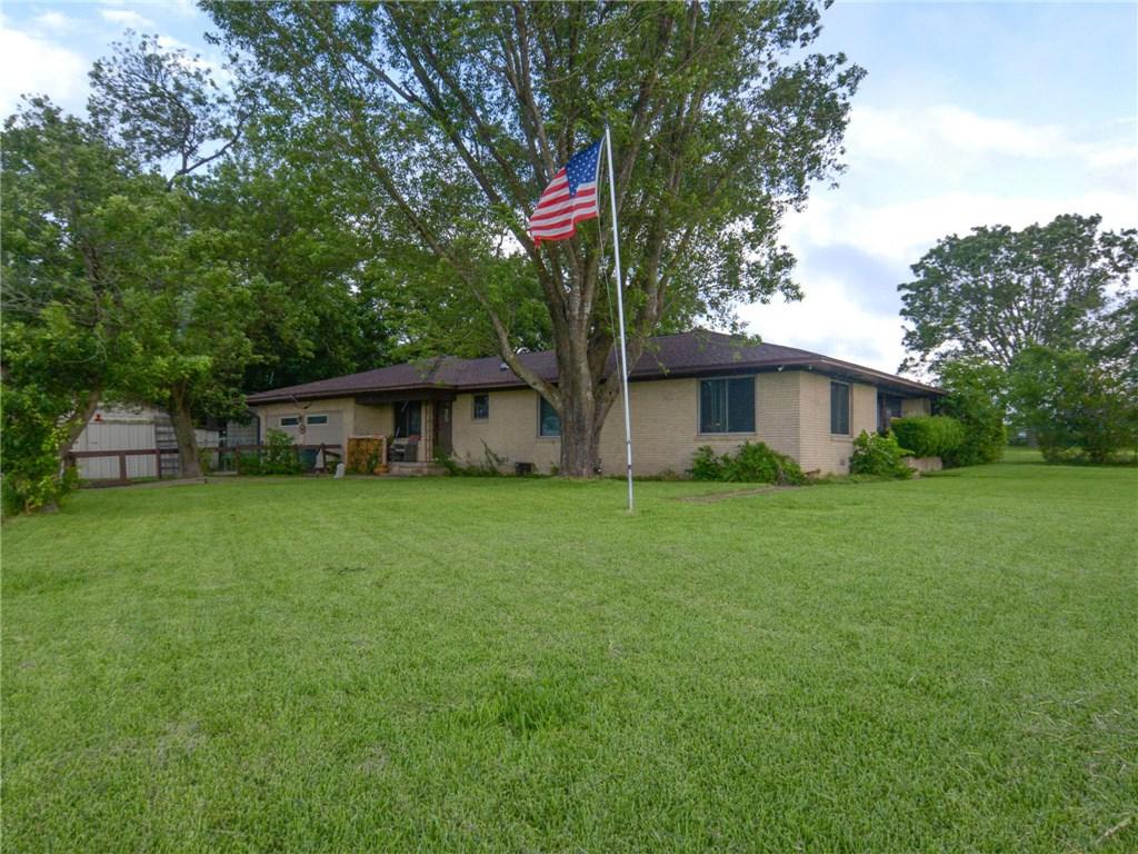7024 Hwy 77 - Photo 1