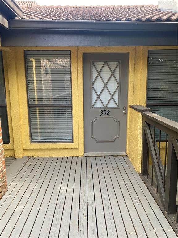 806 24th St - Photo 1