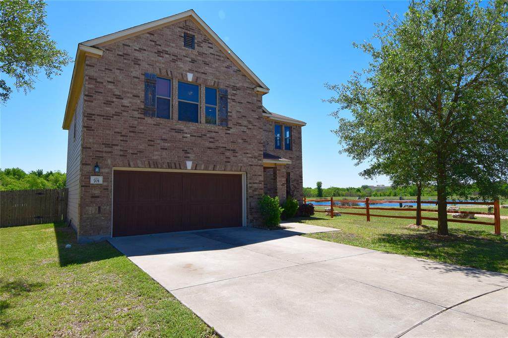 701 Watson Way - Photo 1