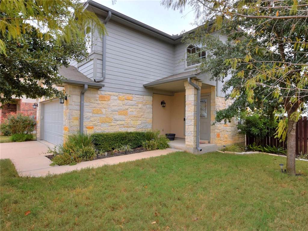 1206 Hensley Dr - Photo 1