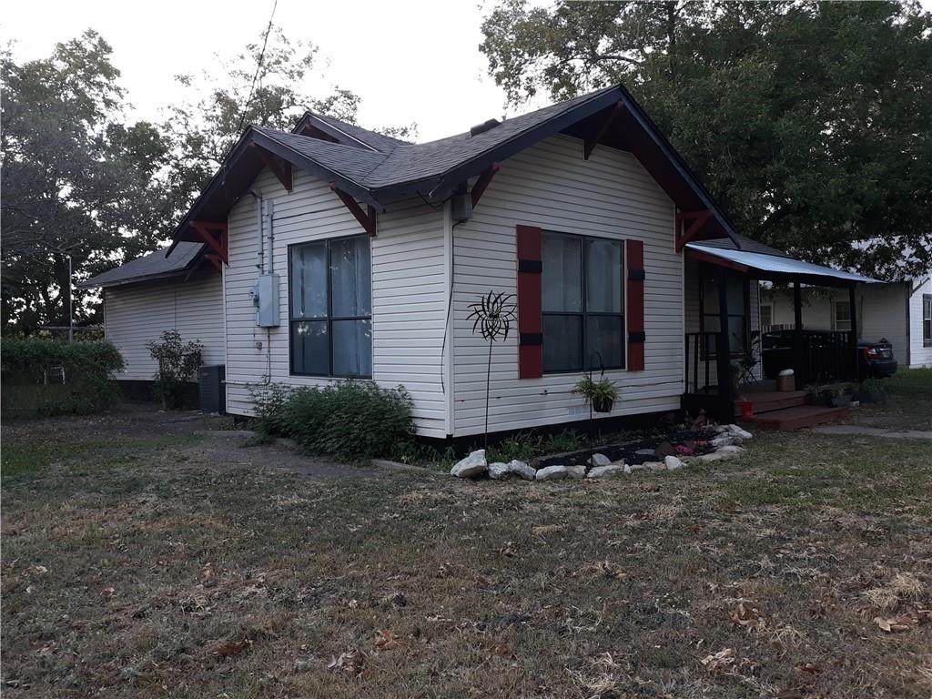 500 Willis St - Photo 1