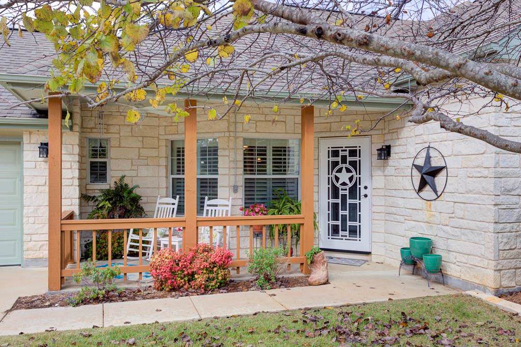 366 Brooklynn Ln - Photo 1