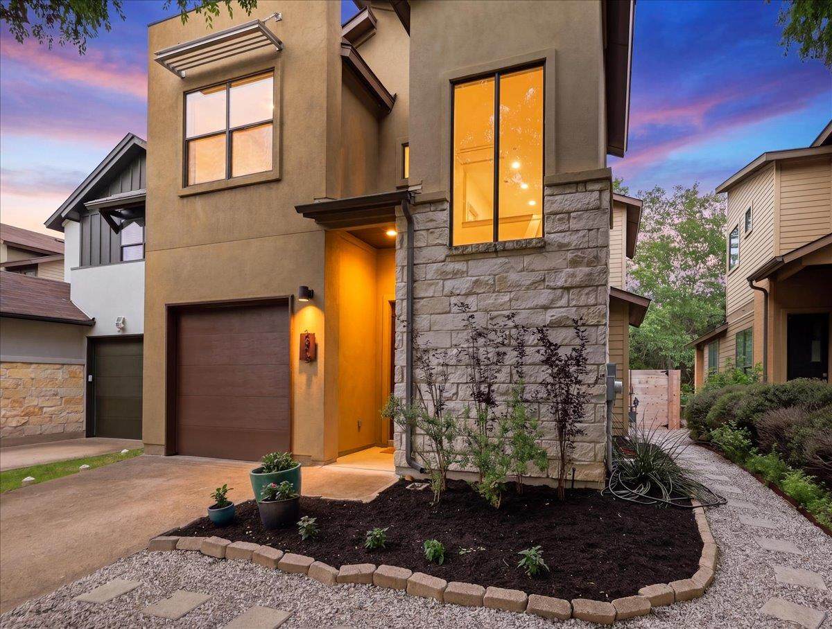 2815 Corbin Ln - Photo 1