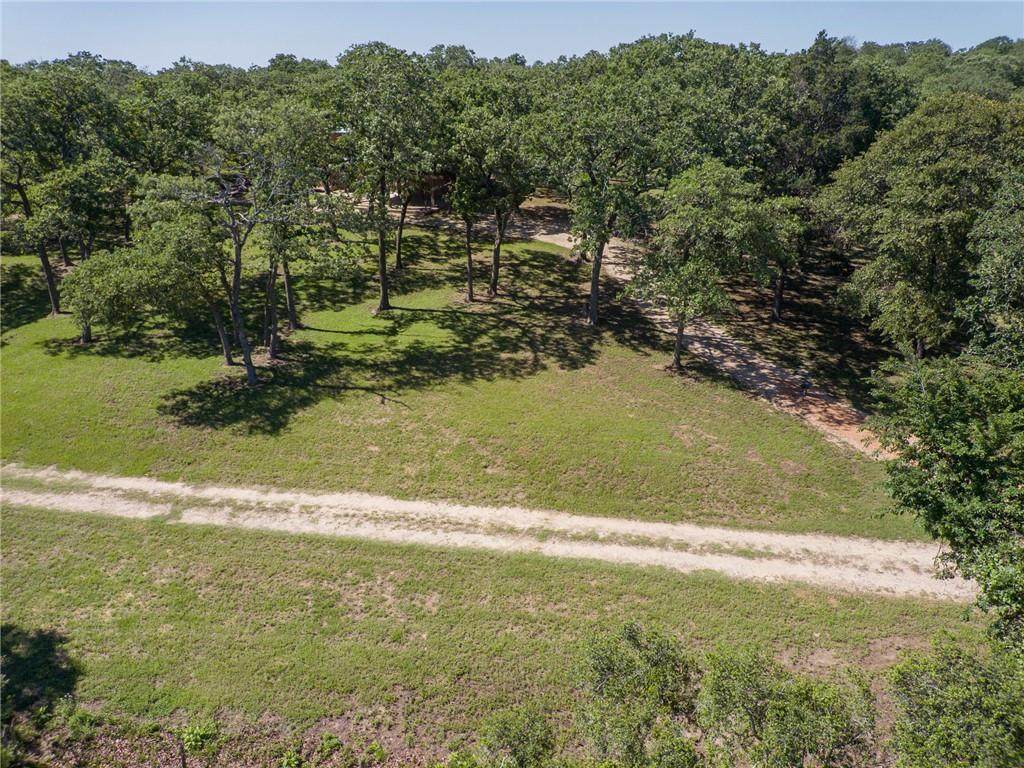180 Bradley Ln - Photo 1