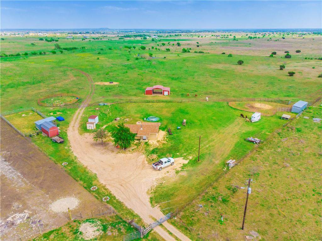 9814 County Road 272 - Photo 1