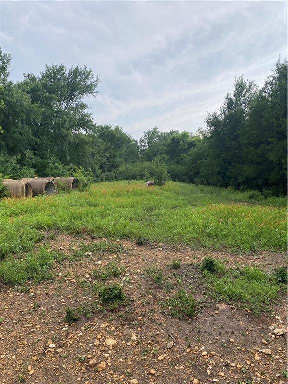 2251 Inner Loop - Photo 1