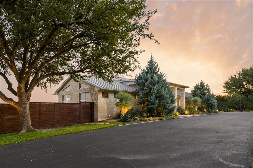 4823 Bob Wire Rd - Photo 1