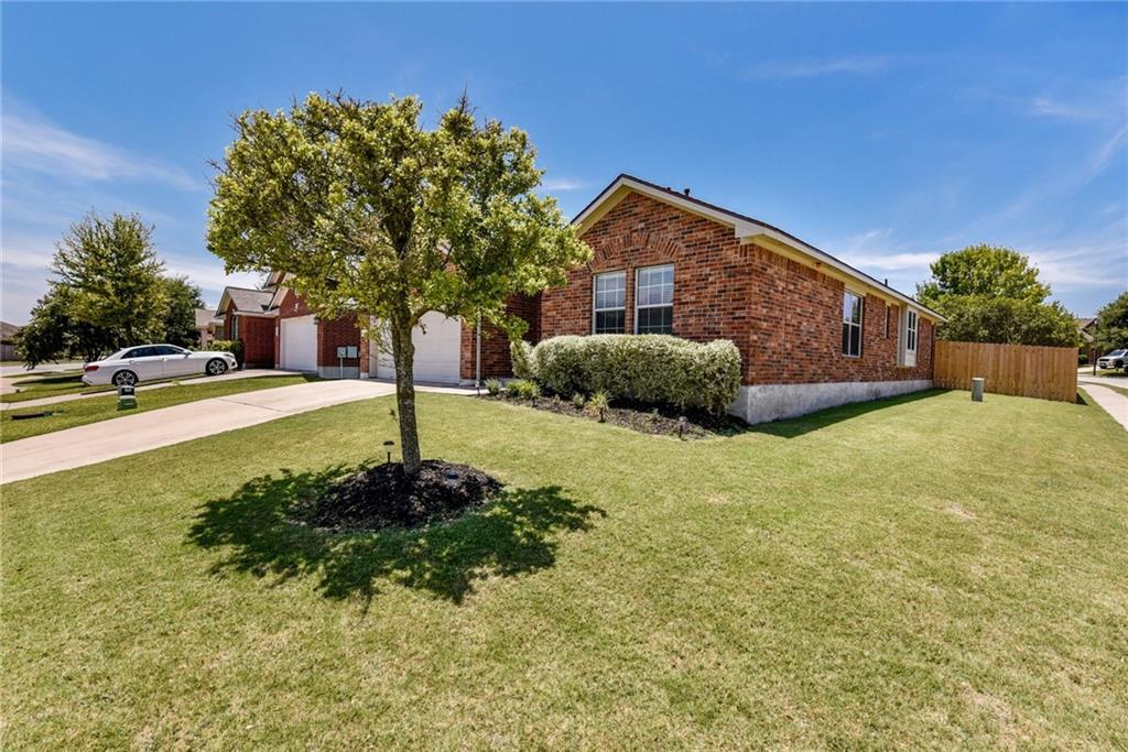 20224 Farm Pond Ln - Photo 1