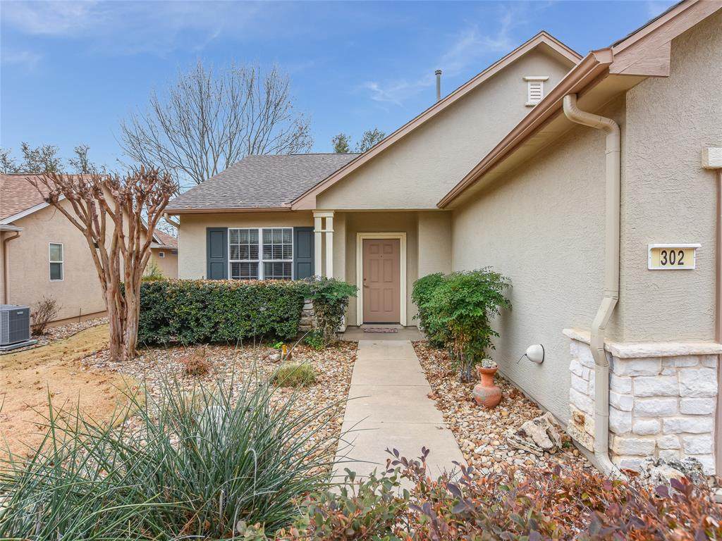 302 Colorado River Rd - Photo 1