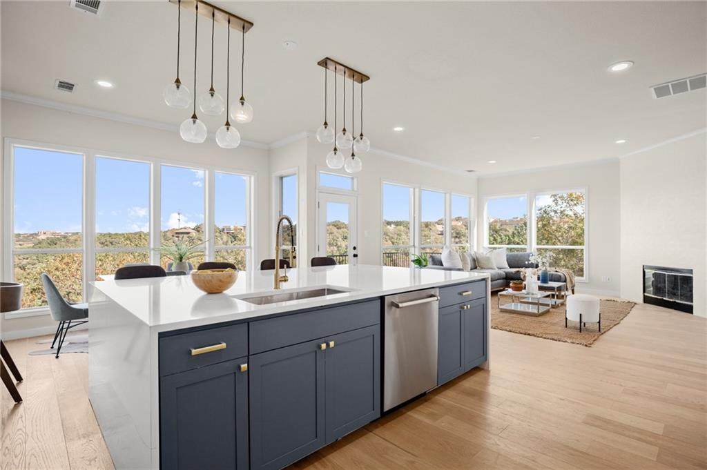 5000 Valburn Ct - Photo 1
