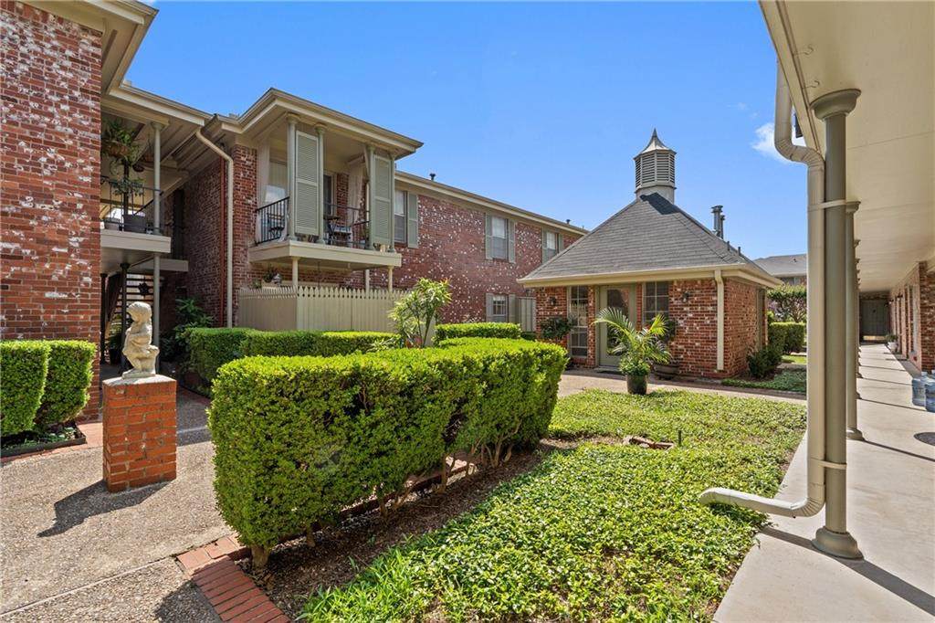 7920 Rockwood Ln - Photo 1